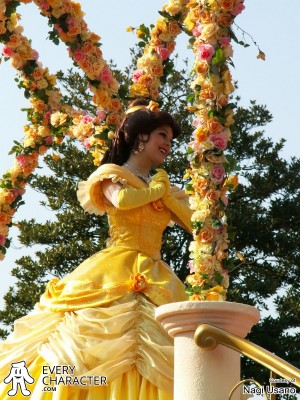Belle in the TDL - Princess Procession 