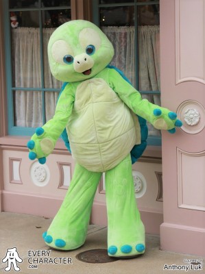Olu Mel (オル・メル) Disney park character Olu Mel (オル・メル)