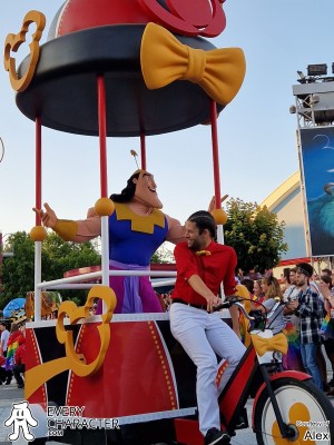 Kronk in the Regular Look - 2001-... Outfit