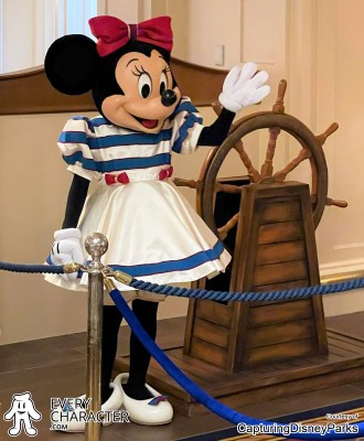 Sailing with minnie Sailing with minnie
