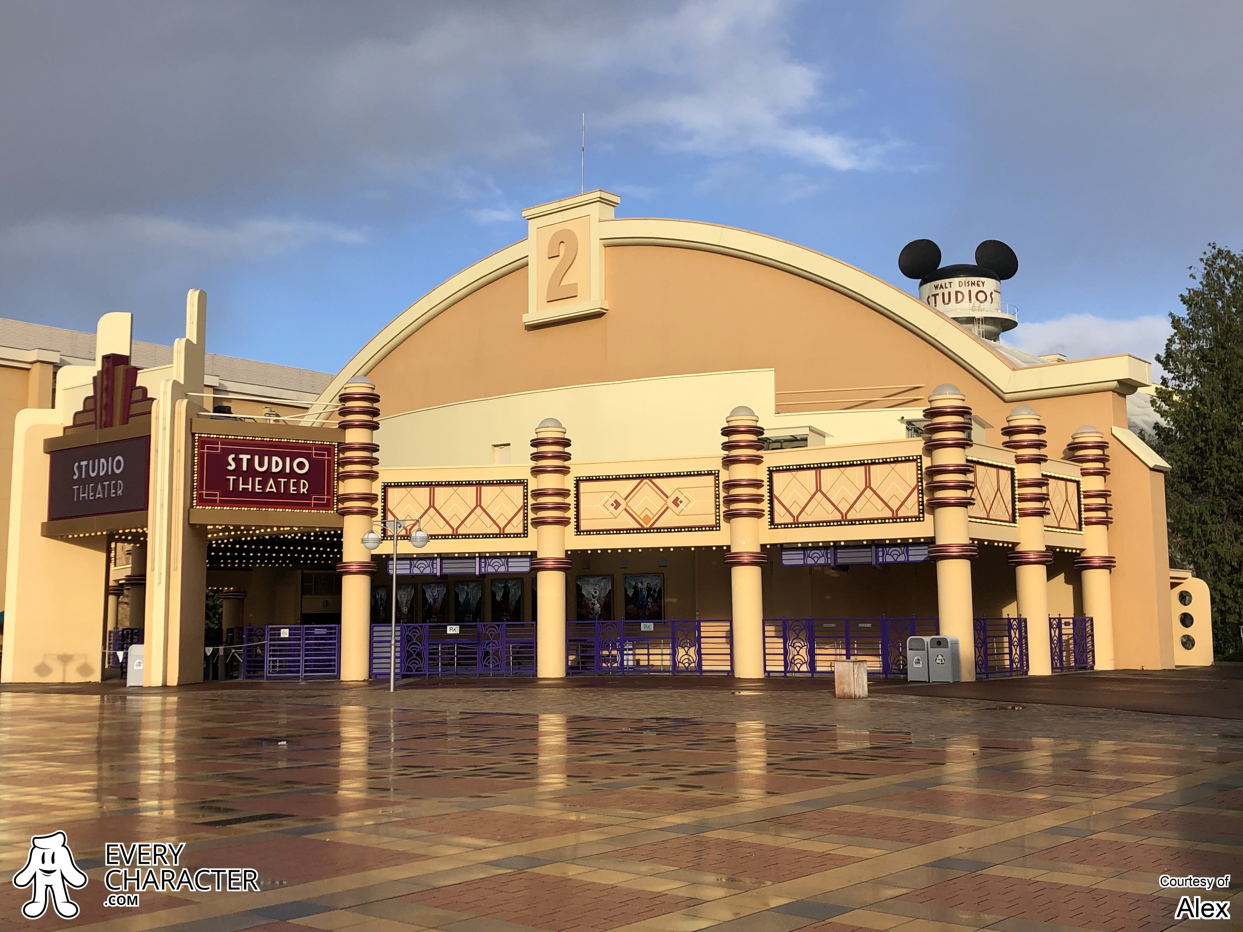 DLP Studio Theater On EveryCharacter Com